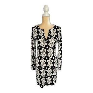 Diane Von Furstenberg Long Sleeve Shift Dress